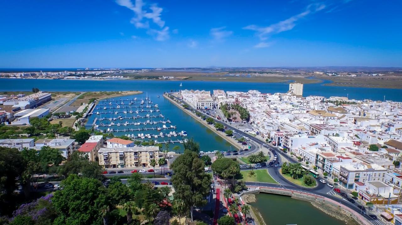 Apartamentos Custodio Ayamonte Exterior foto